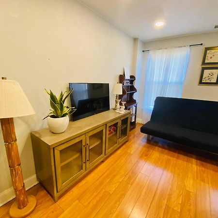 Shanghai 2900 - Vintage Oriental Style 2Br W Parking Near Airport Philadelphia Exterior photo