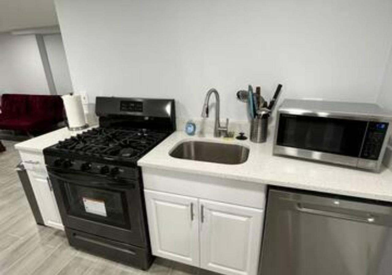 Shanghai 2900 - Vintage Oriental Style 2Br W Parking Near Airport Philadelphia Exterior photo